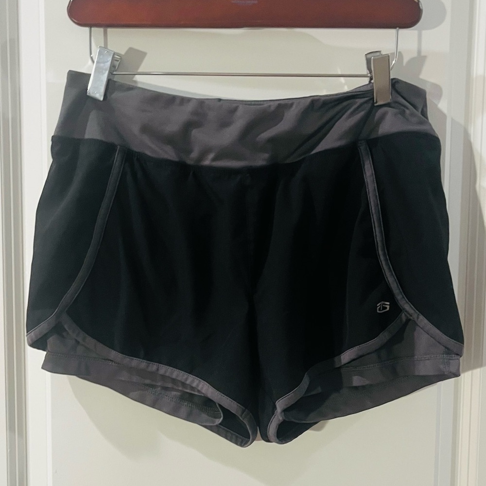 Tap Out Women's Black and Gray Athletic Shorts/boxing/wrestle/MMA